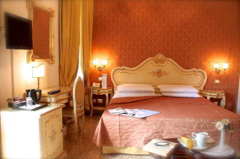 Apostoli Palace Венеция Екстериор снимка